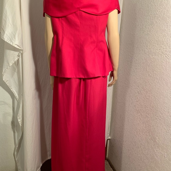 WOMENS LARGE-XLG?? 2 PIECE DARK PINK NANCY NEIL PEARL BUTTON FRONT FORMAL DRESS - Picture 5 of 10